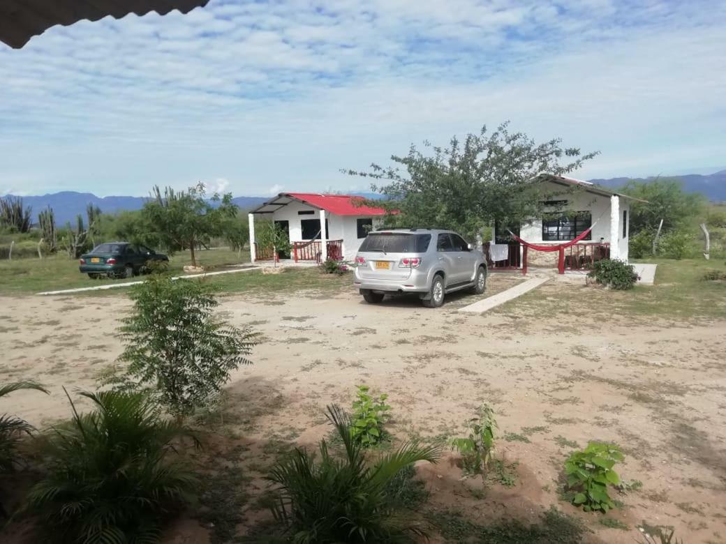 Payande - Tatacoa Villa Villavieja Buitenkant foto